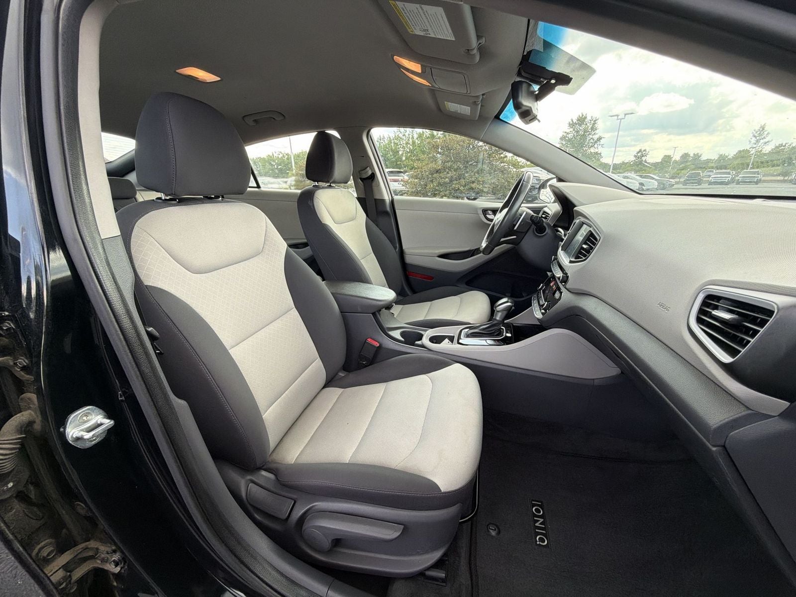 2019 Hyundai Ioniq Plug-In Hybrid Base
