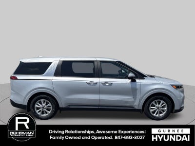 2023 Kia Carnival LX Seat Package