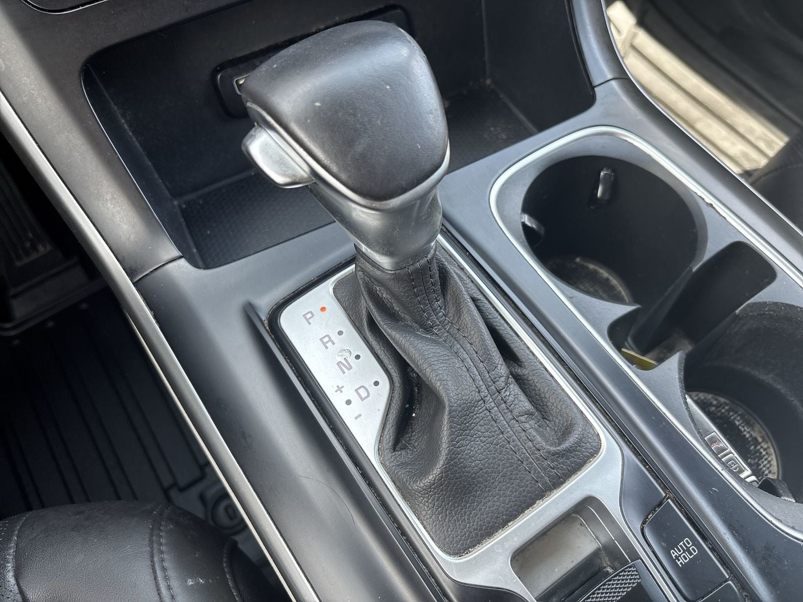 2023 Kia Carnival LX Seat Package