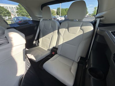 2023 Volvo XC90 B5 Core