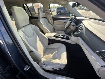 2023 Volvo XC90 B5 Core