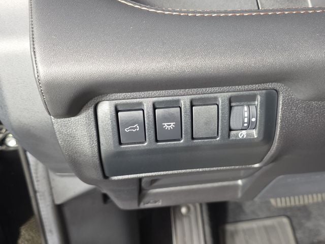 2025 Subaru Ascent Limited Bronze Edition