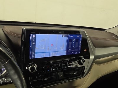 2022 Toyota Highlander Platinum