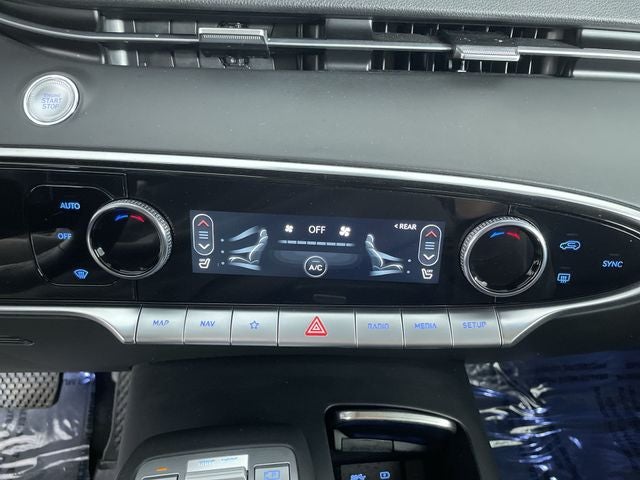 2025 Genesis GV70 2.5T