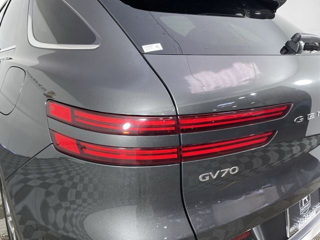 2025 Genesis GV70 2.5T
