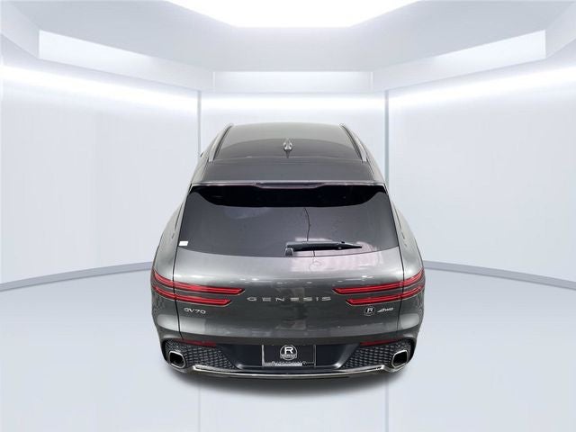 2025 Genesis GV70 2.5T