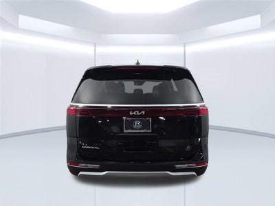 2024 Kia Carnival EX