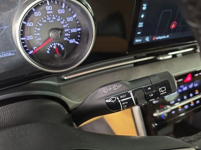 2024 Kia Carnival EX