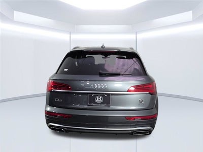 2023 Audi Q5 S line Premium