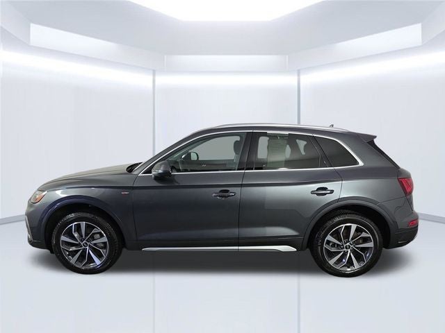 2023 Audi Q5 S line Premium