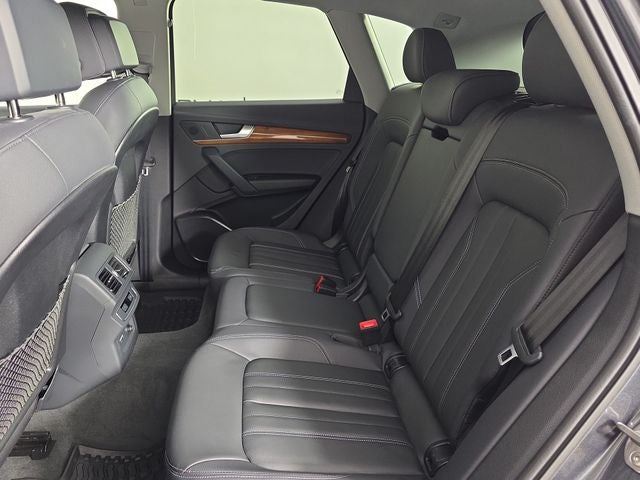 2023 Audi Q5 S line Premium