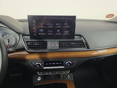 2023 Audi Q5 S line Premium