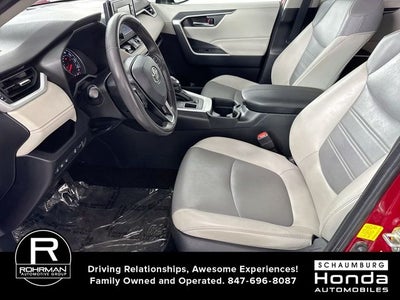 2019 Toyota RAV4 XLE Premium