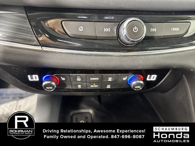 2018 Buick Enclave Essence