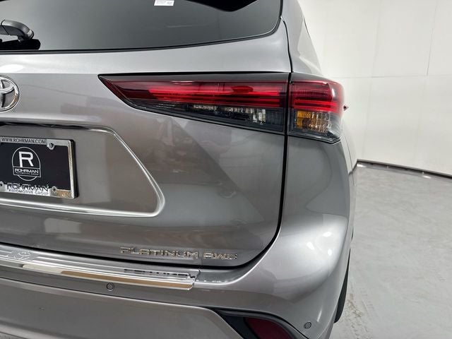 2026 Toyota Highlander Platinum