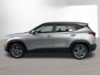2023 Kia Seltos LX