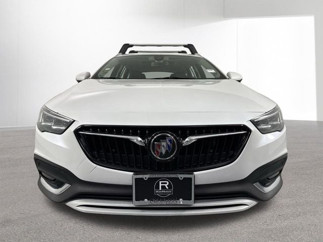 2019 Buick Regal TourX Essence