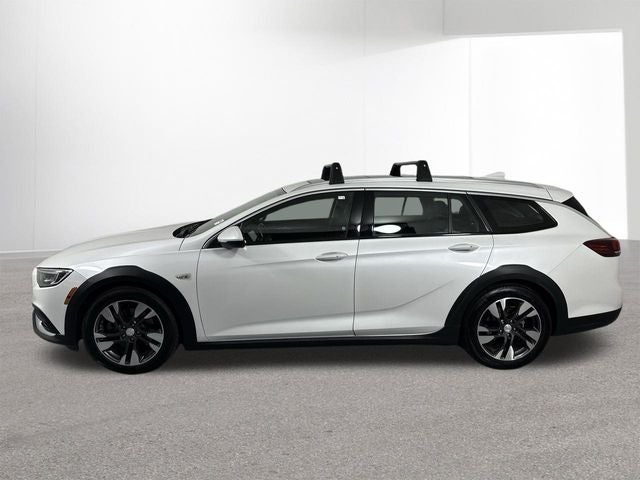 2019 Buick Regal TourX Essence