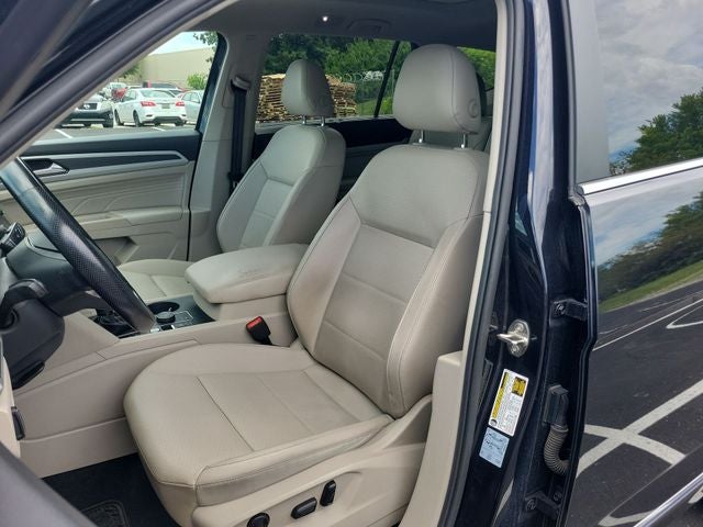 2021 Volkswagen Atlas 3.6L V6 SE w/Technology R-Line