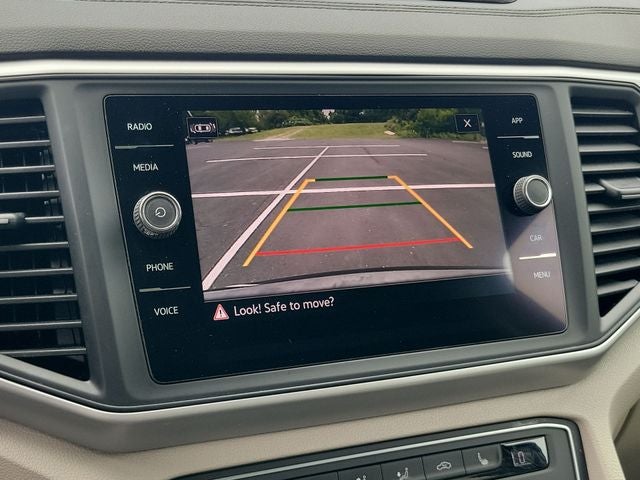 2021 Volkswagen Atlas 3.6L V6 SE w/Technology R-Line