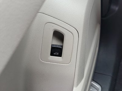 2021 Volkswagen Atlas 3.6L V6 SE w/Technology R-Line