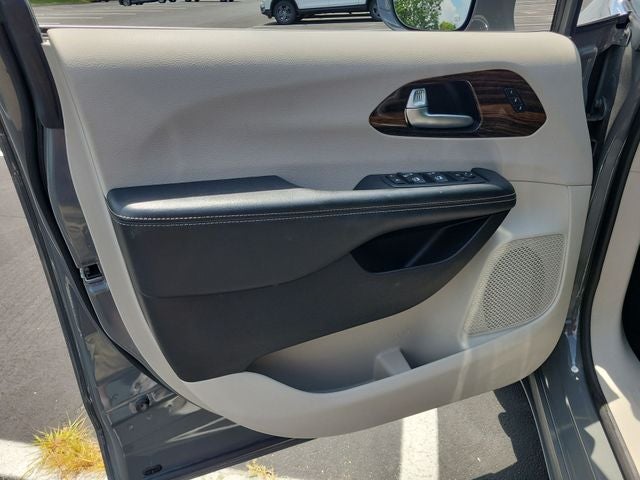 2021 Chrysler Pacifica Limited