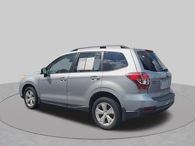 2015 Subaru Forester 2.5i