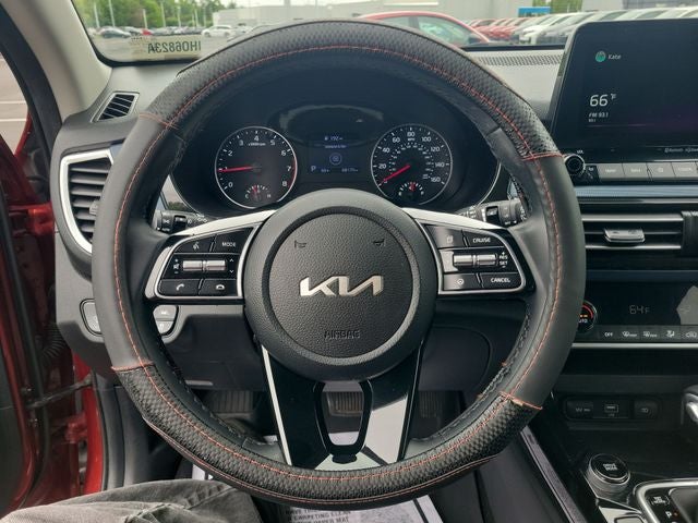 2022 Kia Seltos S