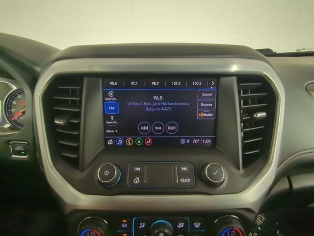 2021 GMC Acadia SLT