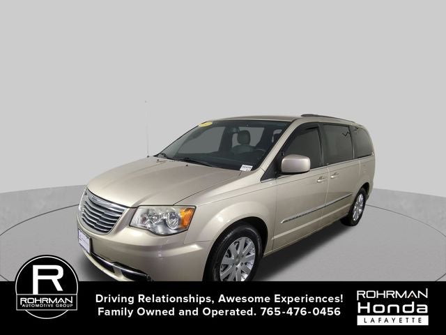 2013 Chrysler Town & Country Touring