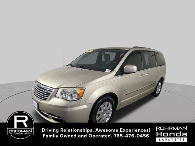 2013 Chrysler Town & Country Touring