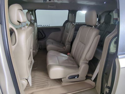 2013 Chrysler Town & Country Touring