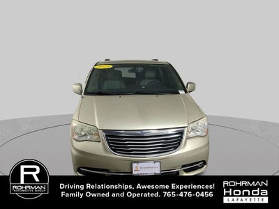 2013 Chrysler Town & Country Touring