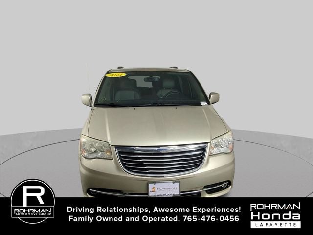 2013 Chrysler Town & Country Touring