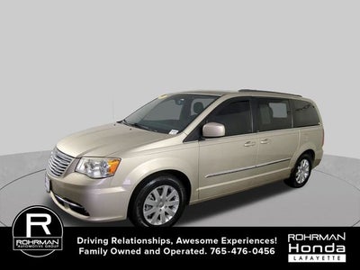 2013 Chrysler Town & Country Touring
