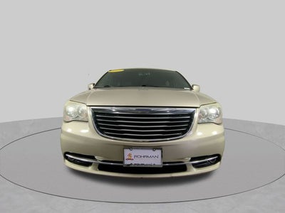 2013 Chrysler Town & Country Touring