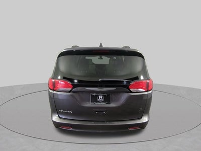 2021 Chrysler Voyager LXI