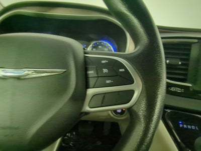 2021 Chrysler Voyager LXI