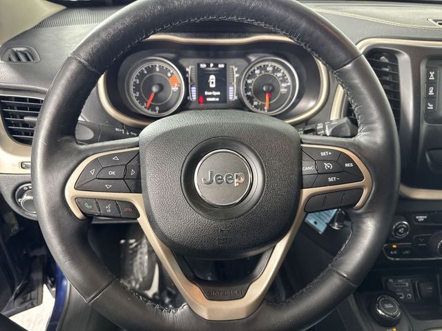 2016 Jeep Cherokee Sport
