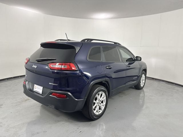 2016 Jeep Cherokee Sport