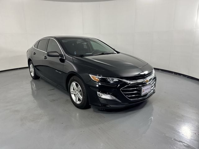 2022 Chevrolet Malibu LS 1LS
