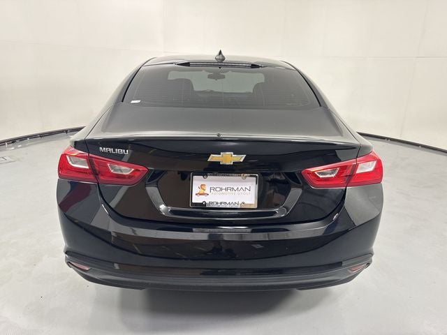 2022 Chevrolet Malibu LS 1LS