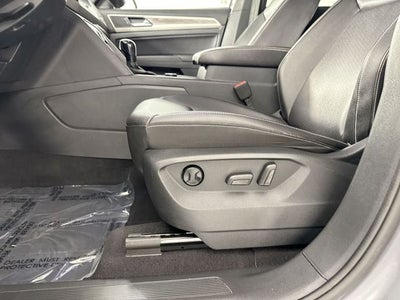 2020 Volkswagen Atlas Cross Sport 2.0T SE 4Motion