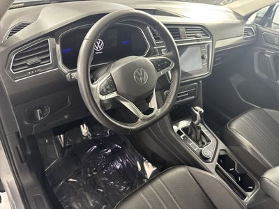 2023 Volkswagen Tiguan 2.0T SE