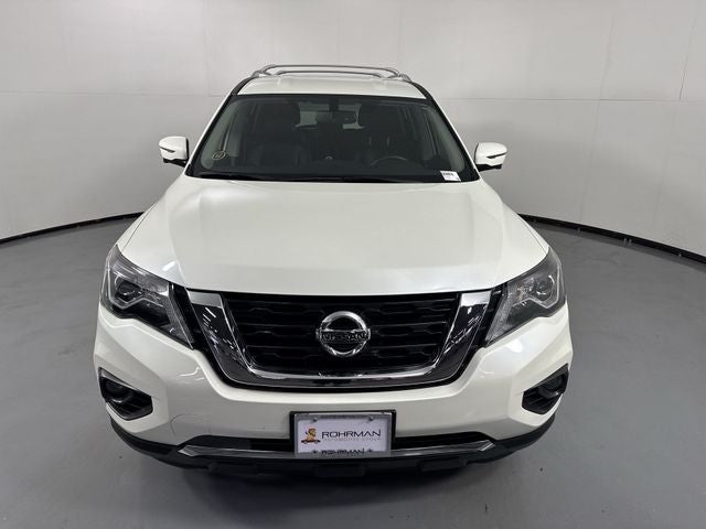 2020 Nissan Pathfinder SL