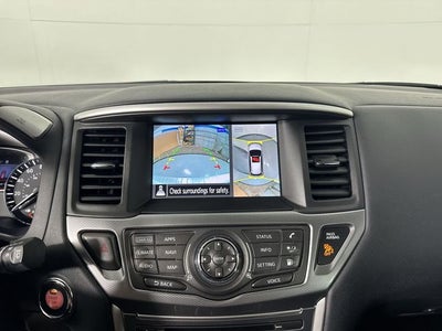2020 Nissan Pathfinder SL