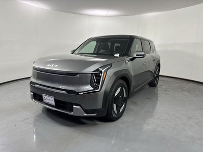 2024 Kia EV9 Light Long Range