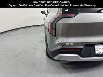 2024 Kia EV9 Light Long Range