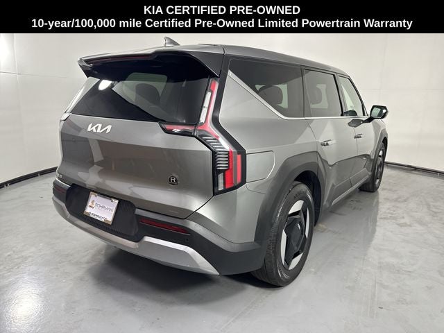 2024 Kia EV9 Light Long Range