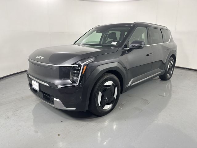 2024 Kia EV9 Wind